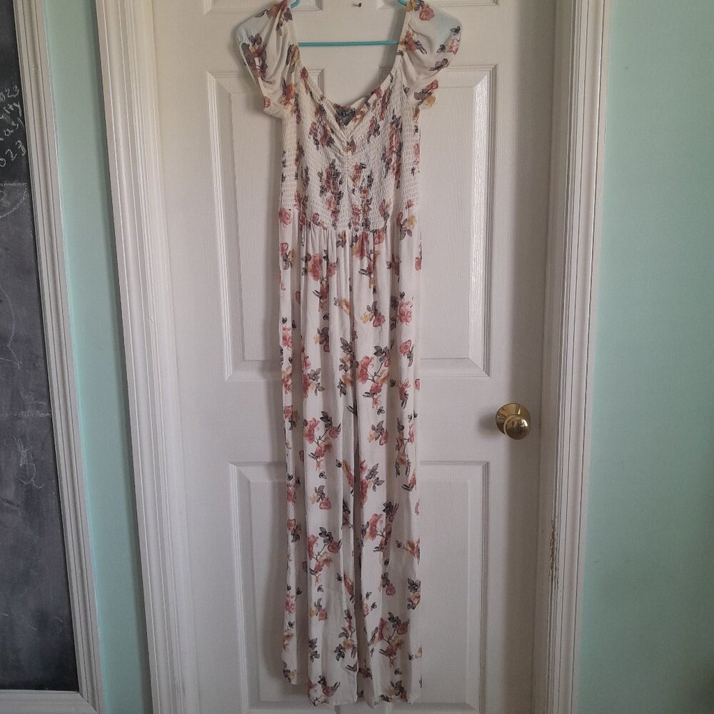 "J for Justify" Jumpsuit sz L